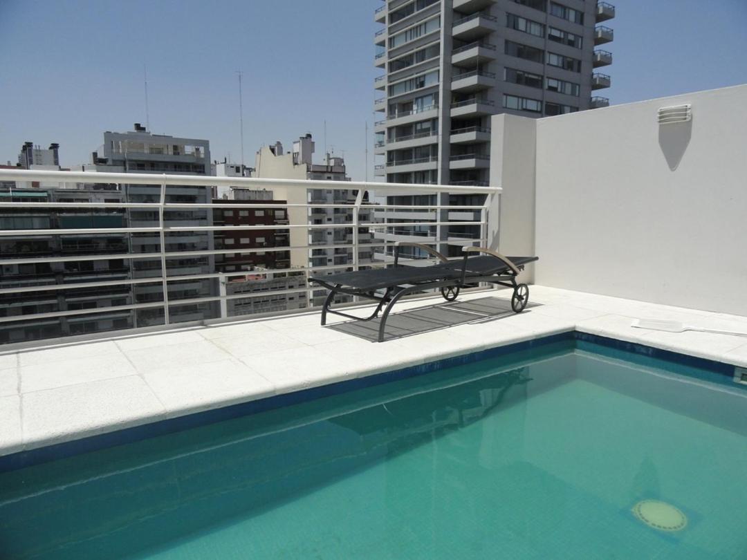 Zapata Piscina, Laundry, Sum *